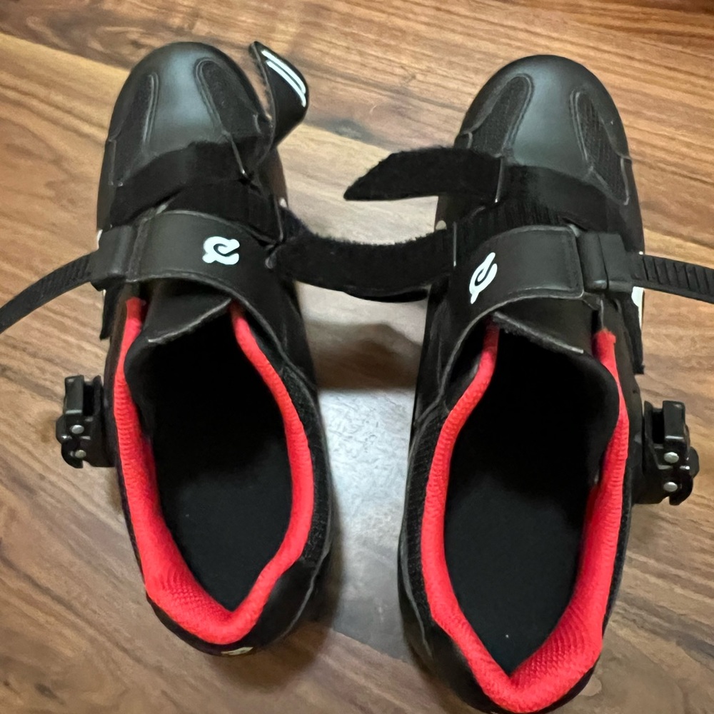 Peleton bike shoes